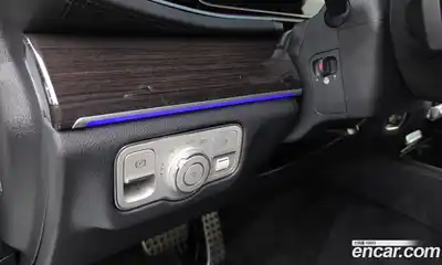 Mercedes-Benz GLE-Class 2022 2.9 Автомат в Москве № 143489, миниатюра 3