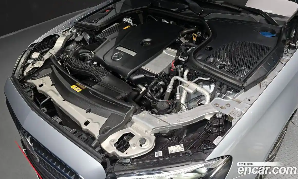 Mercedes-Benz E-Class 2021 2.0 Автомат в Москве № 147217, фото 19