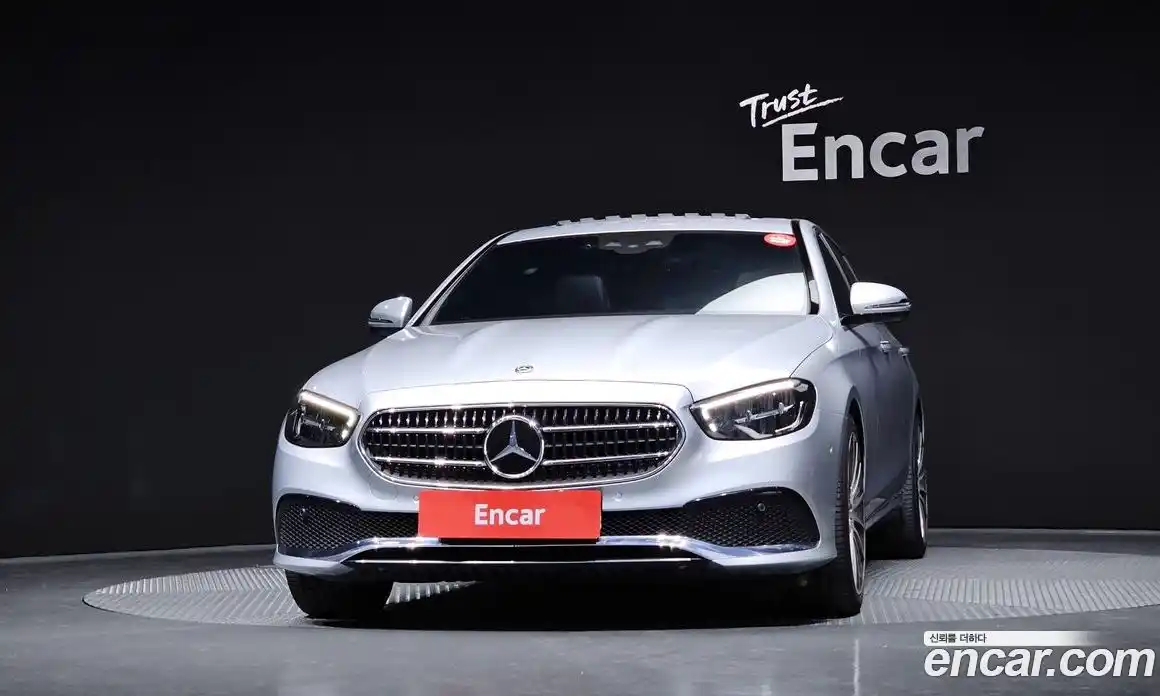 Mercedes-Benz E-Class 2021 2.0 Автомат в Москве № 147217, фото 9