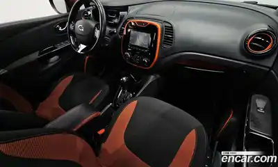 Renault QM3 2014 1.5 Автомат в Москве № 147715, миниатюра 10