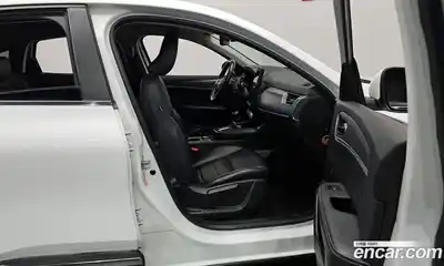 Renault XM3 2023 1.6 Автомат в Москве № 147912, миниатюра 3