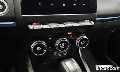 Renault XM3 2023 1.6 Автомат в Москве № 147912, миниатюра 5