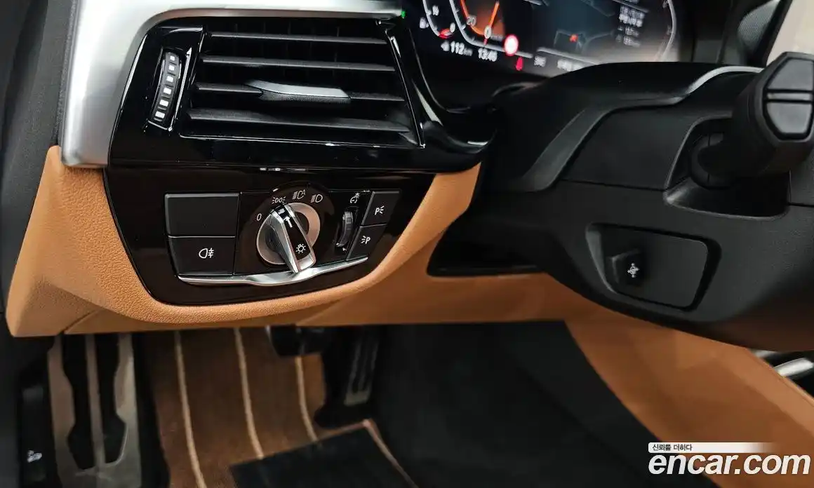 BMW 5-Series 2023 2.0 Автомат в Москве № 155422, фото 17