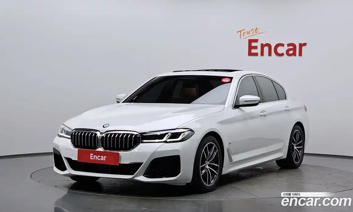 BMW 5-Series 2023 2.0 Автомат в Москве № 155422, фото 4