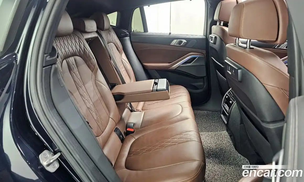 BMW X6 2023 3.0 Автомат в Москве № 156897, фото 11