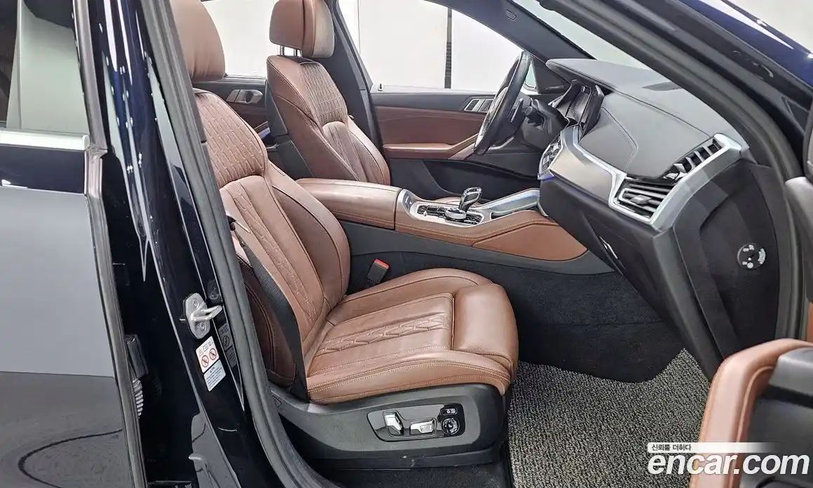 BMW X6 2023 3.0 Автомат в Москве № 156897, фото 8