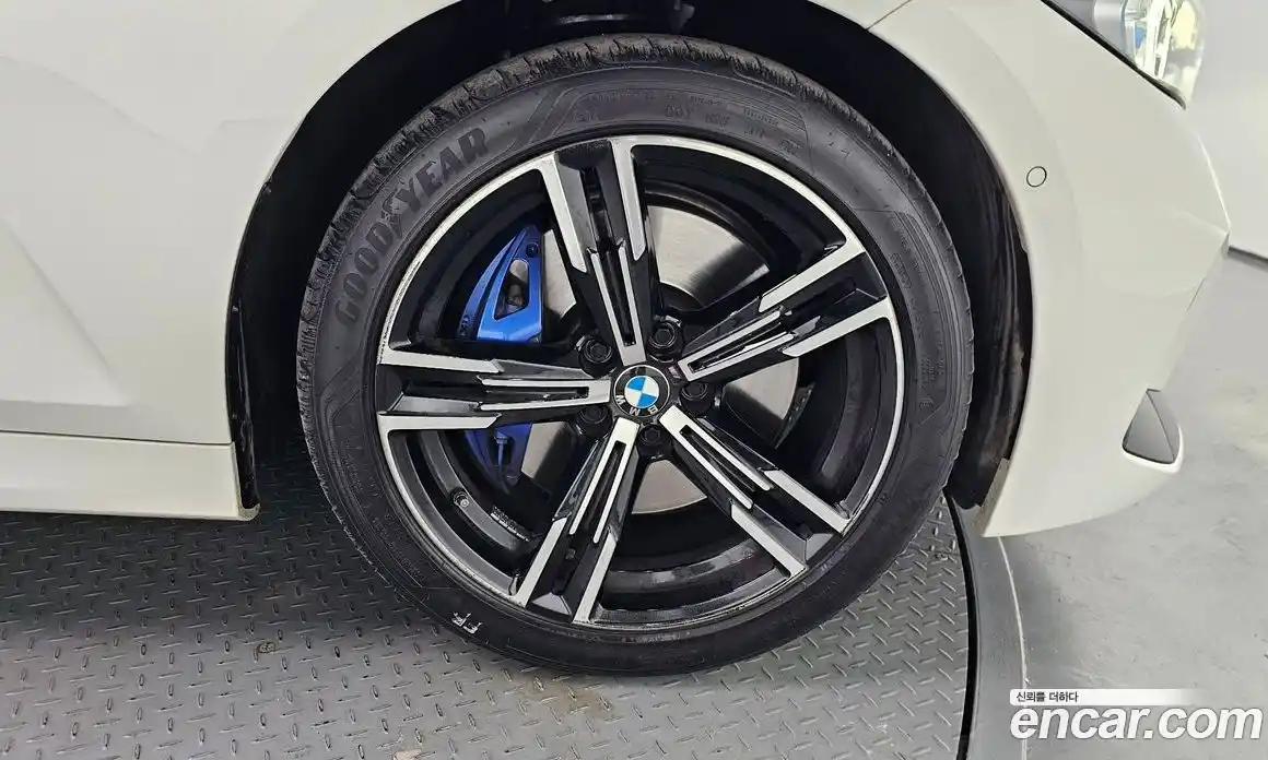 BMW 3-Series 2023 2.0 Автомат в Москве № 157402, фото 15