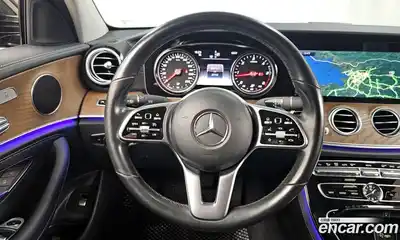 Mercedes-Benz E-Class 2020 1.9 Автомат в Москве № 160839, миниатюра 12