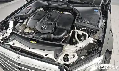 Mercedes-Benz E-Class 2020 1.9 Автомат в Москве № 160839, миниатюра 8