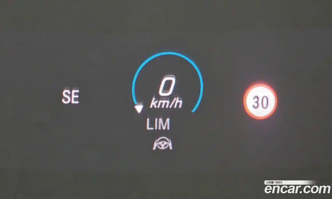 Mercedes-Benz E-Class 2021 3.0 Автомат в Москве № 161182, фото 3