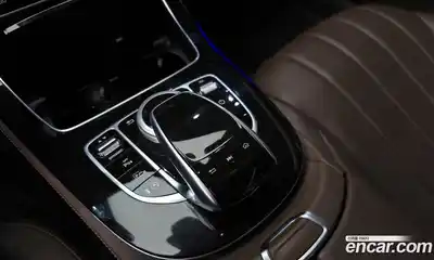 Mercedes-Benz E-Class 2019 2.0 Автомат в Москве № 161799, миниатюра 12