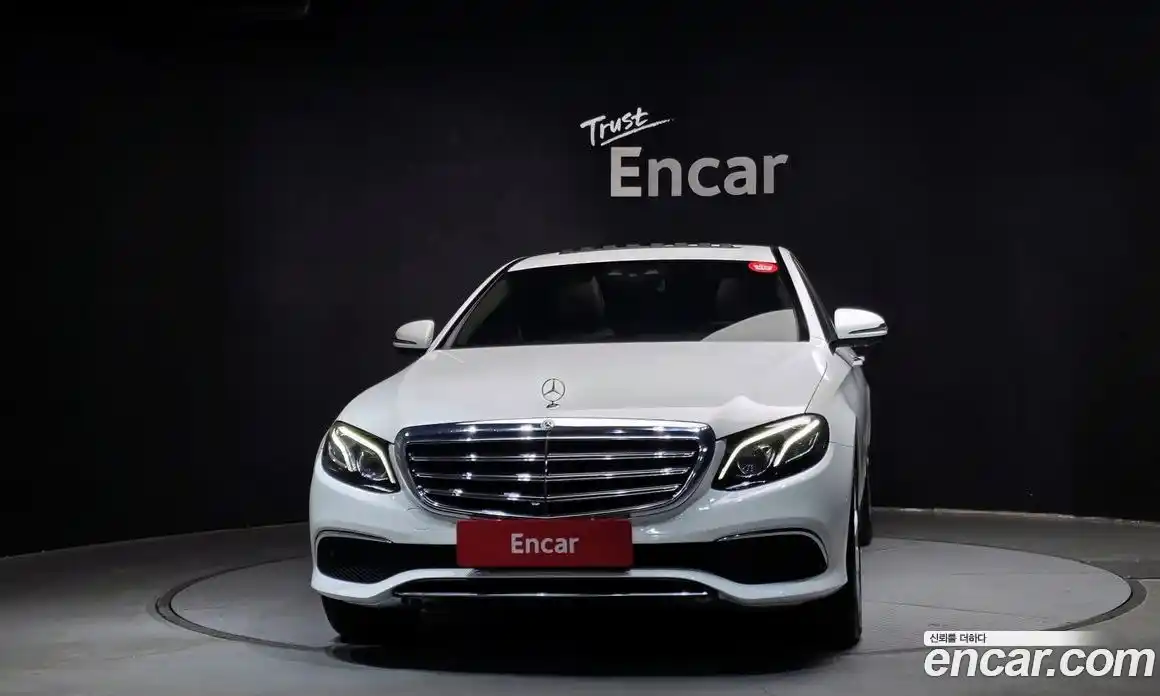 Mercedes-Benz E-Class 2019 2.0 Автомат в Москве № 161799, фото 5