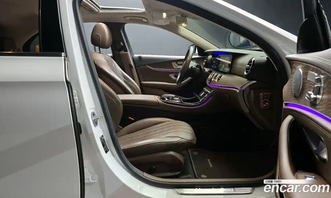 Mercedes-Benz E-Class 2019 2.0 Автомат в Москве № 161799, фото 6