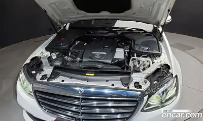 Mercedes-Benz E-Class 2019 2.0 Автомат в Москве № 161799, миниатюра 7