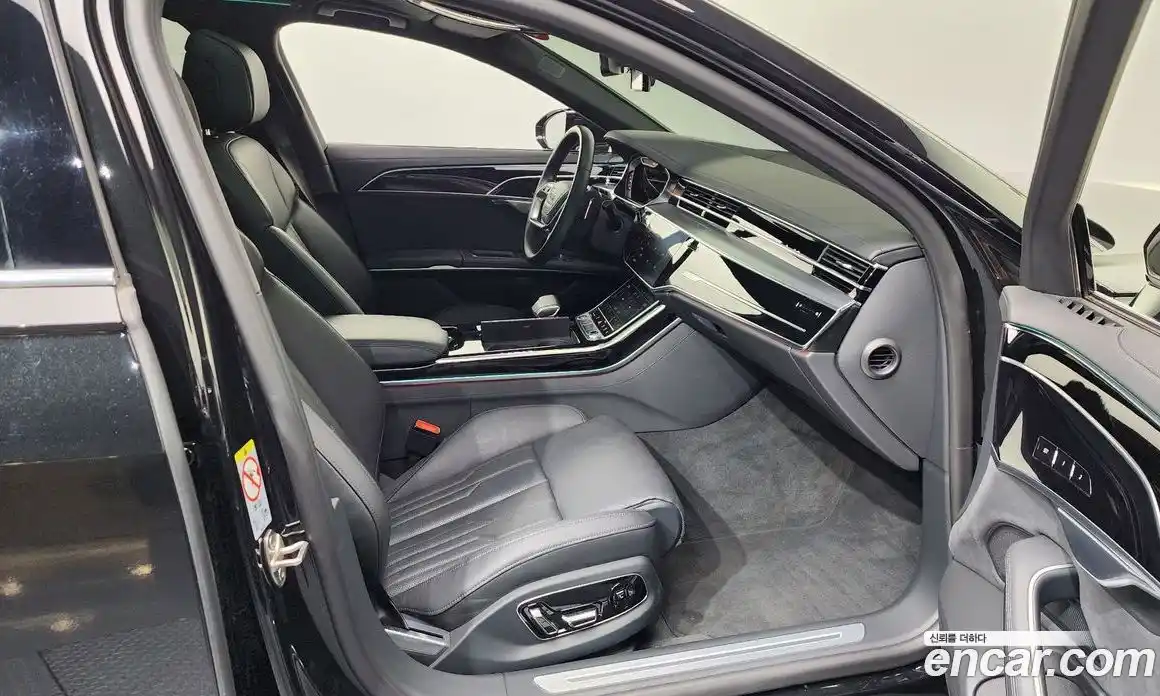 Audi A8 2023 3.0 Автомат в Москве № 162468, фото 11