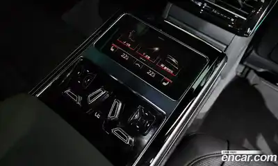 Audi A8 2023 3.0 Автомат в Москве № 162468, миниатюра 10