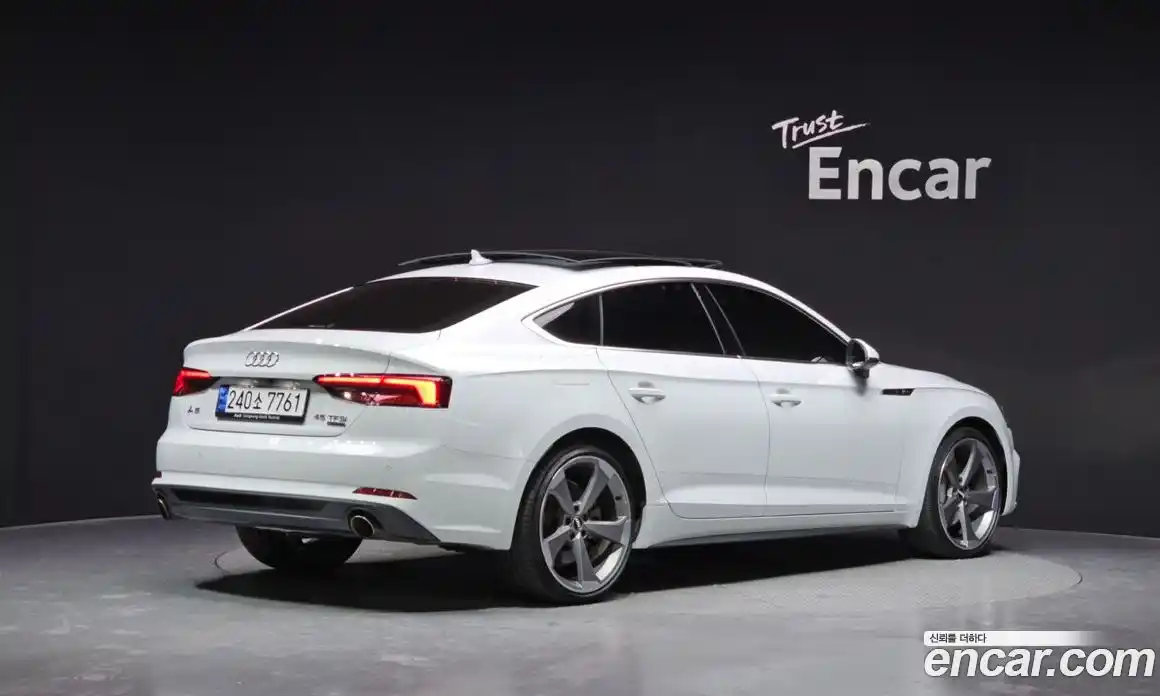 Audi A5 2019 2.0 Автомат в Москве № 162561, фото 15