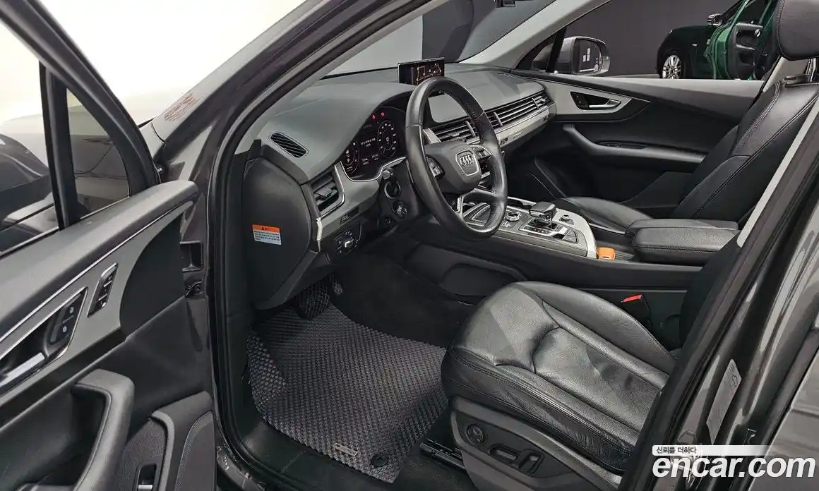 Audi Q7 2019 2.0 Автомат в Москве № 163312, фото 14