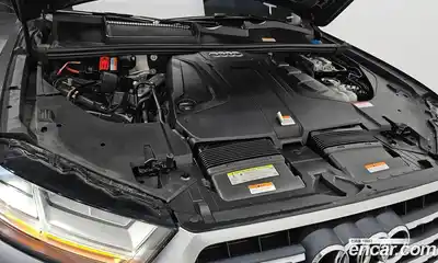 Audi Q7 2019 2.0 Автомат в Москве № 163312, миниатюра 4