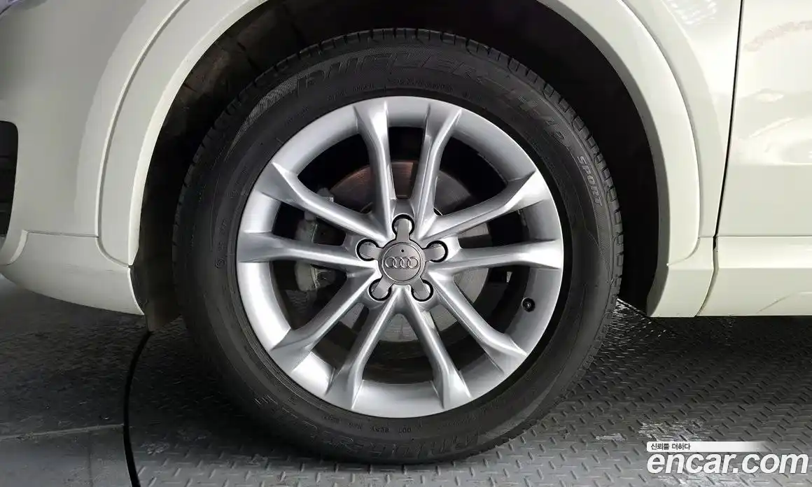 Audi Q3 2014 2.0 Автомат в Москве № 163317, фото 8