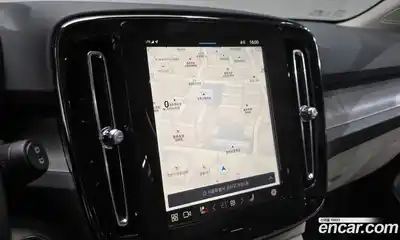 Volvo XC40 2025 2.0 Автомат в Москве № 164144, миниатюра 11