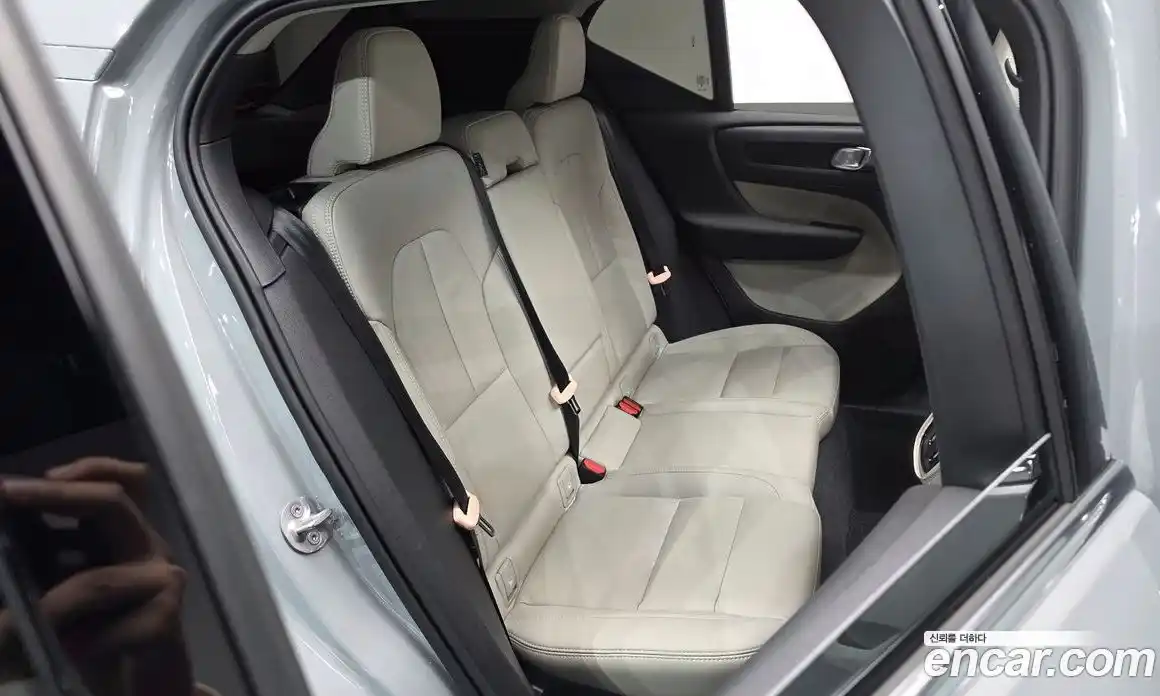 Volvo XC40 2025 2.0 Автомат в Москве № 164144, фото 20