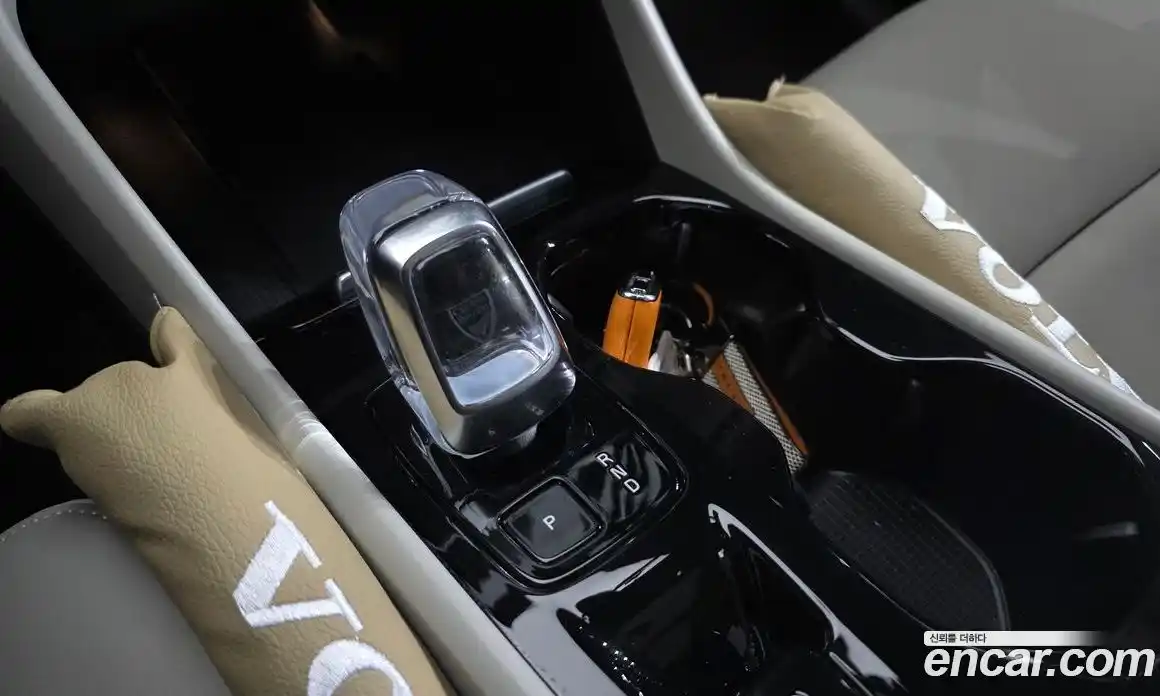 Volvo XC40 2025 2.0 Автомат в Москве № 164144, фото 3