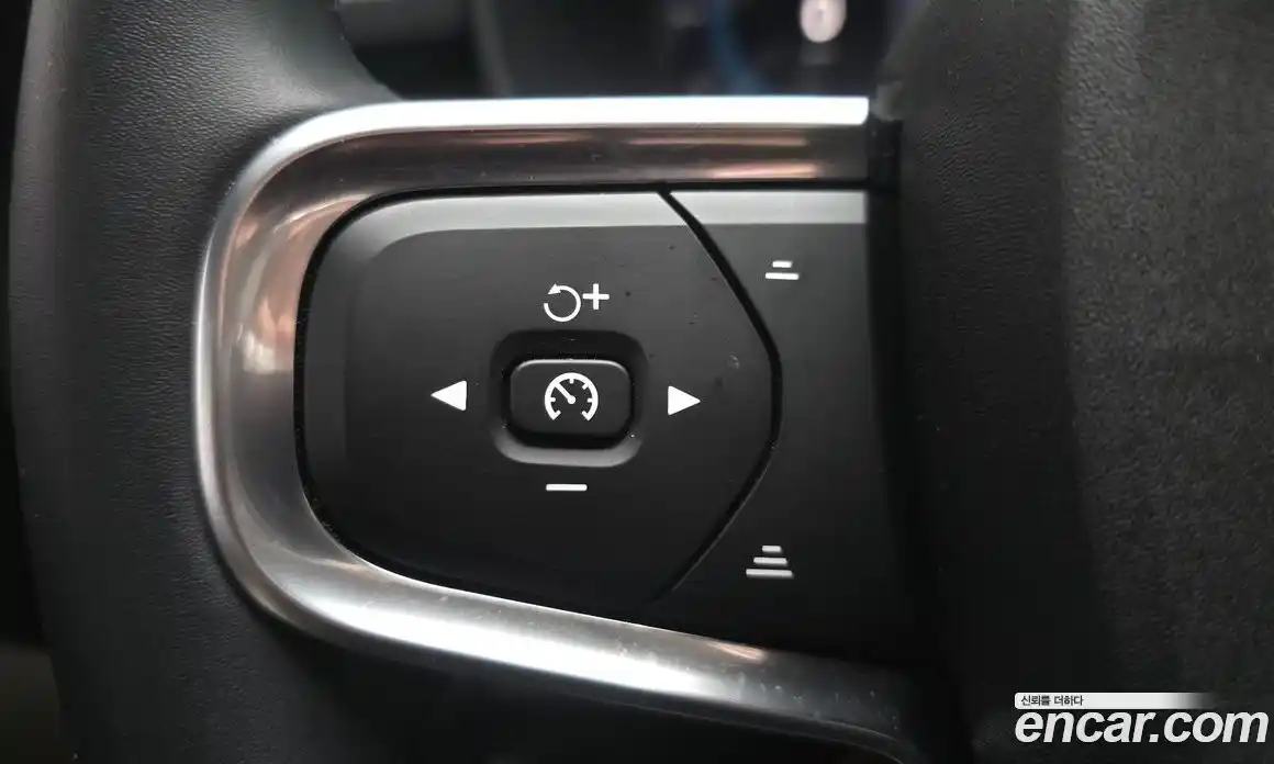 Volvo XC40 2025 2.0 Автомат в Москве № 164144, фото 6