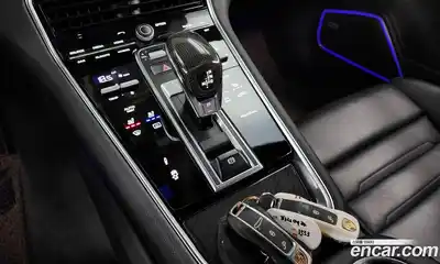 Porsche Panamera, 2018