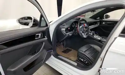 Porsche Panamera 2018 2.9 Автомат в Москве № 165522, миниатюра 7