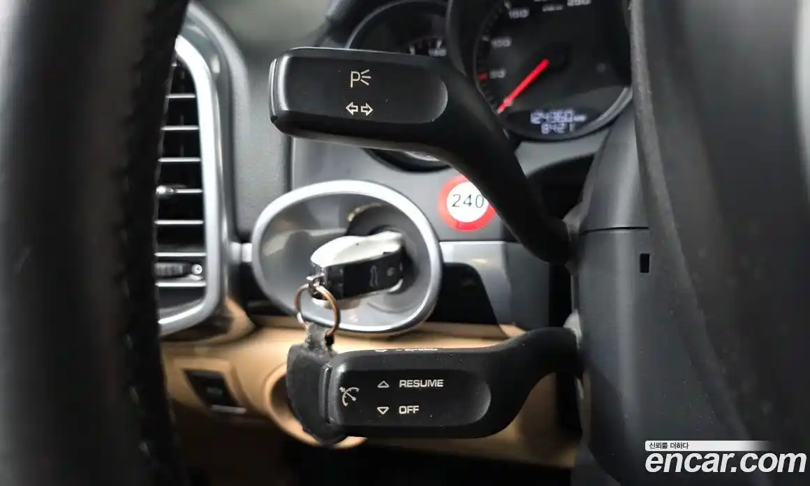 Porsche Cayenne 2014 3.0 Автомат в Москве № 165534, фото 16