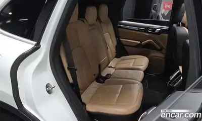 Porsche Cayenne 2014 3.0 Автомат в Москве № 165534, миниатюра 3