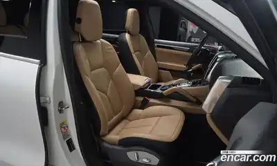Porsche Cayenne 2014 3.0 Автомат в Москве № 165534, миниатюра 5