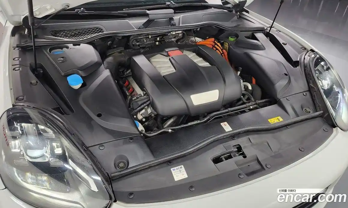 Porsche Cayenne 2017 3.0 Автомат в Москве № 165625, фото 6