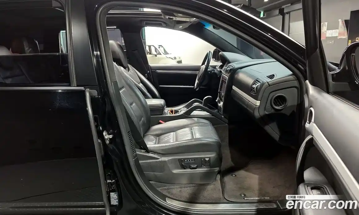 Porsche Cayenne 2006 4.5 Автомат в Москве № 165699, фото 9