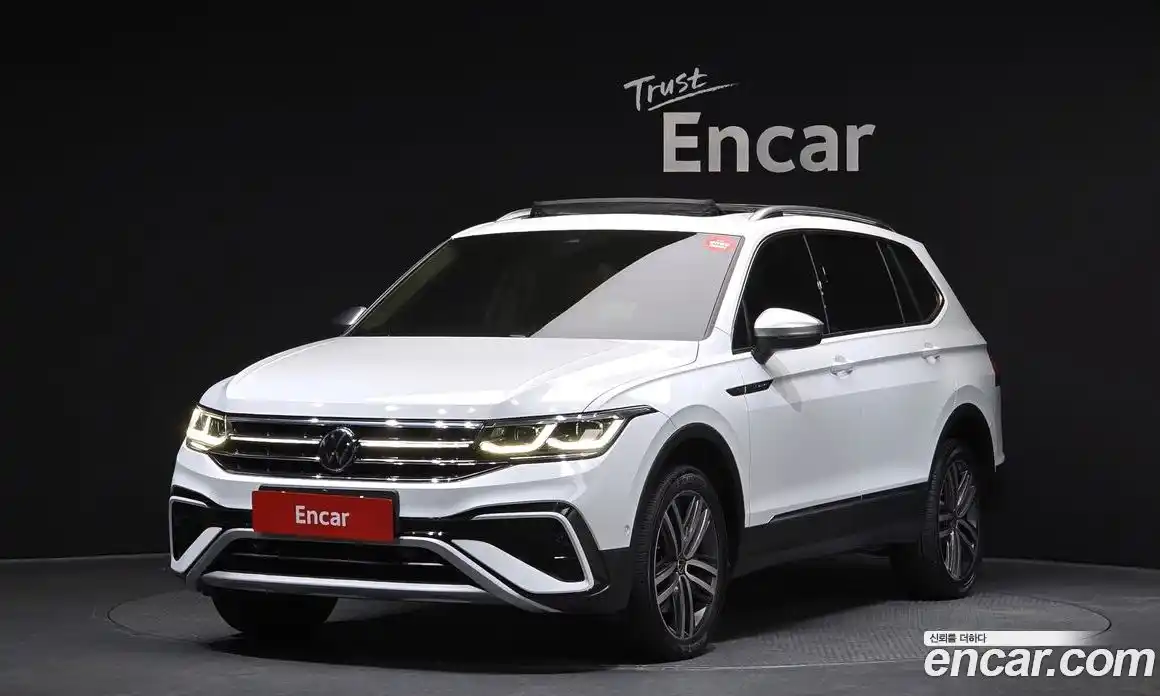 Volkswagen Tiguan 2023 2.0 Автомат в Москве № 168553, фото 13
