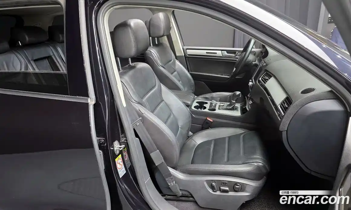 Volkswagen Touareg 2014 3.0 Автомат в Москве № 169042, фото 18