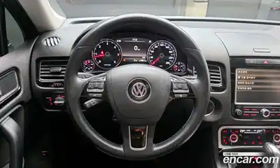 Volkswagen Touareg 2014 3.0 Автомат в Москве № 169042, миниатюра 10