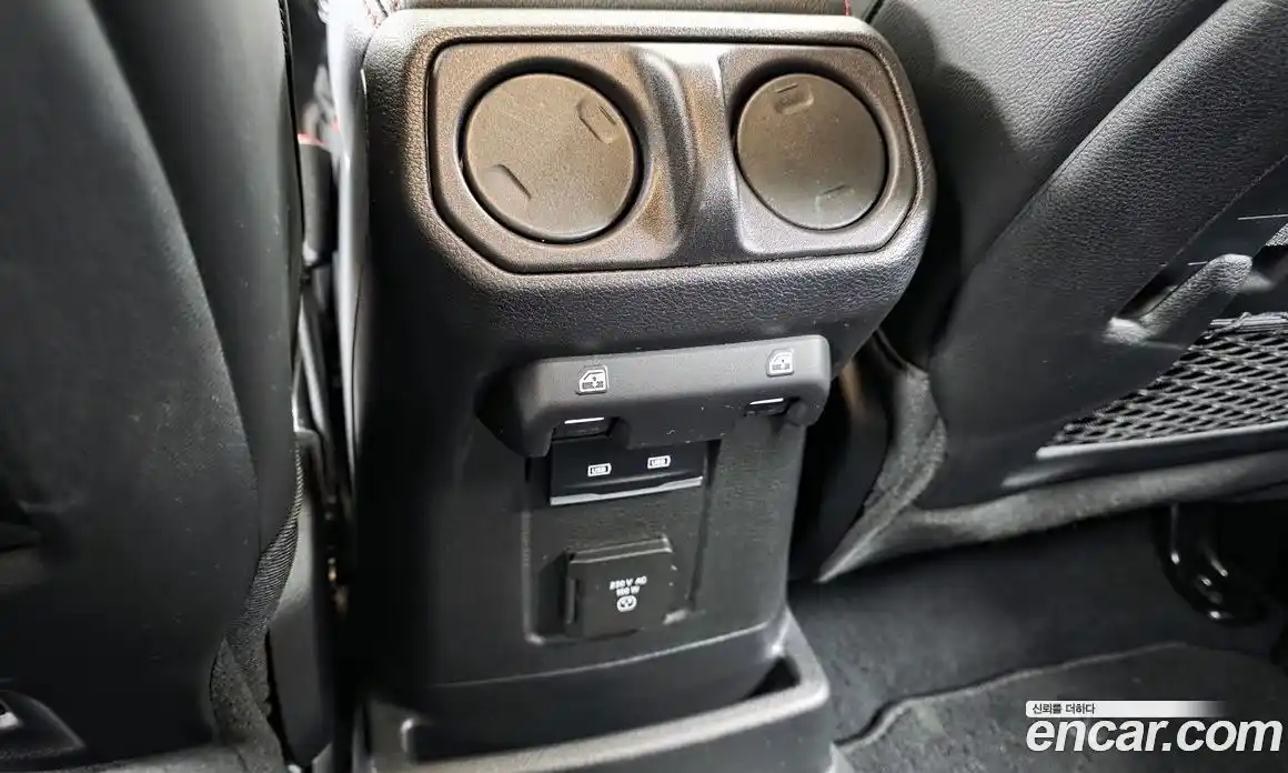 Jeep Wrangler 2023 2.0 Автомат в Москве № 169455, фото 5