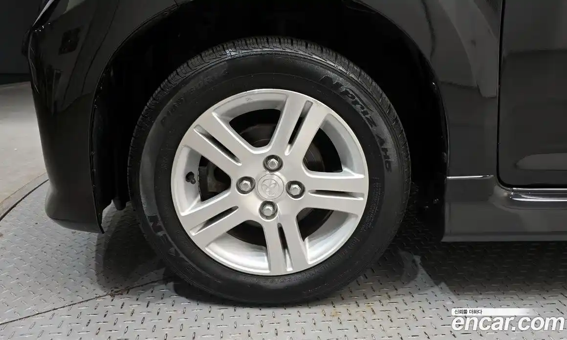 Toyota Passo 2009 1.0 Автомат в Москве № 170317, фото 16