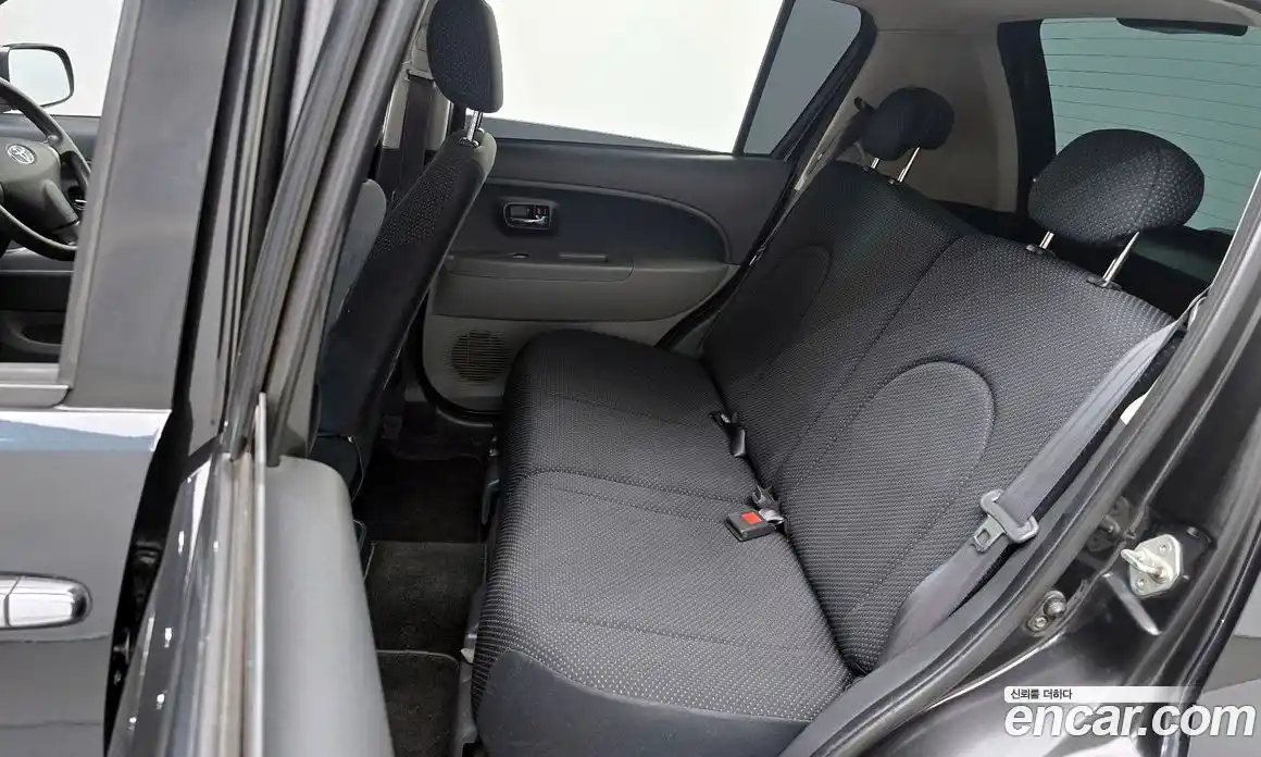 Toyota Passo 2009 1.0 Автомат в Москве № 170317, фото 10