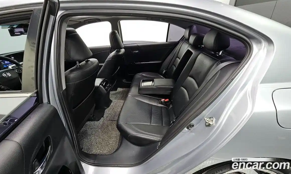 Honda Accord 2017 2.4 Автомат в Москве № 170560, фото 14