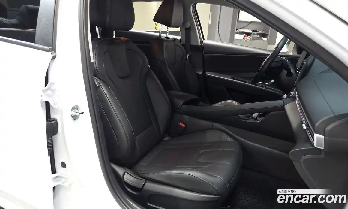 Hyundai Avante 2026 1.6 Автомат в Москве № 1706, фото 15