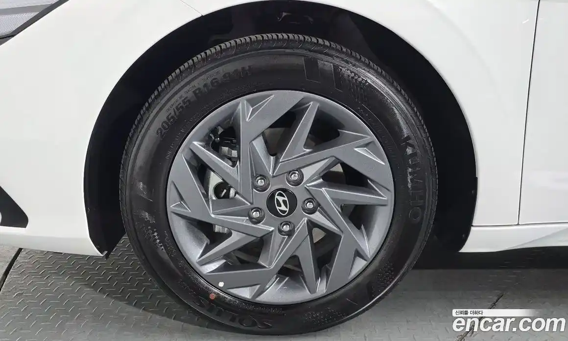 Hyundai Avante 2026 1.6 Автомат в Москве № 1706, фото 6