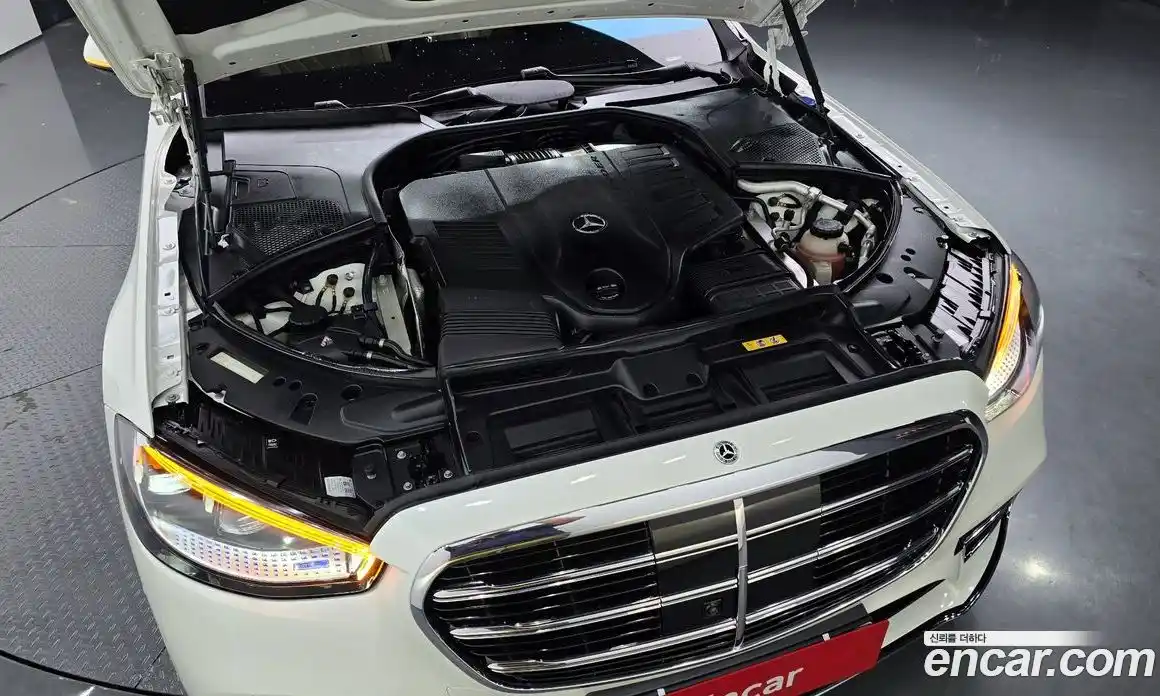 Mercedes-Benz S-Class 2023 3.0 Автомат в Москве № 177820, фото 14