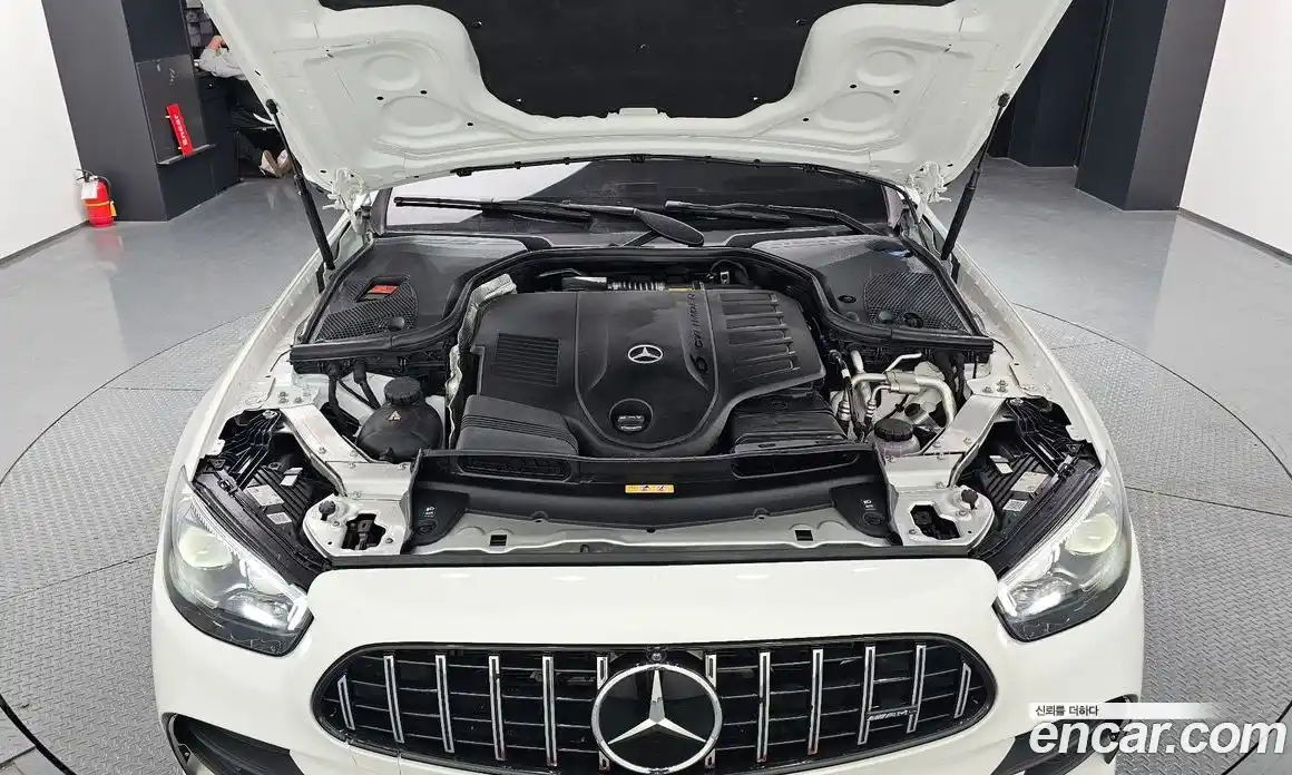 Mercedes-Benz E-Class 2022 3.0 Автомат в Москве № 178438, фото 13