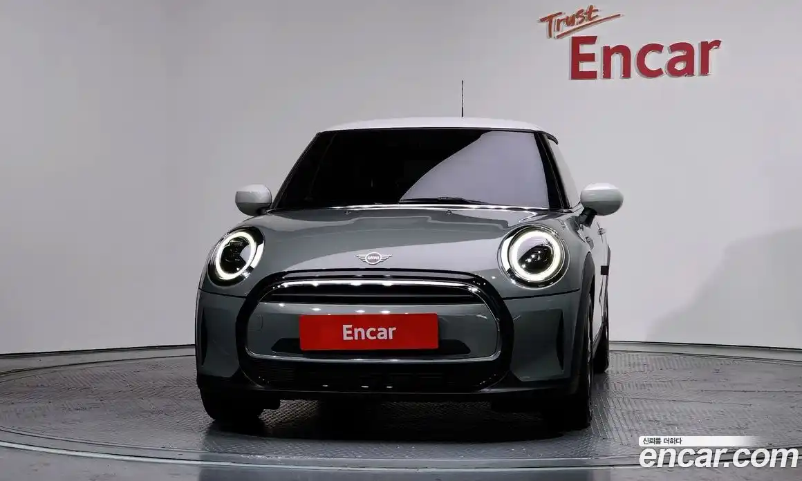 Mini Cooper 2022 1.5 Автомат в Москве № 179277, фото 17