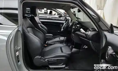 Mini Cooper 2022 1.5 Автомат в Москве № 179277, миниатюра 4