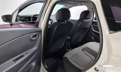 Renault QM3 2014 1.5 Автомат в Москве № 179996, миниатюра 7