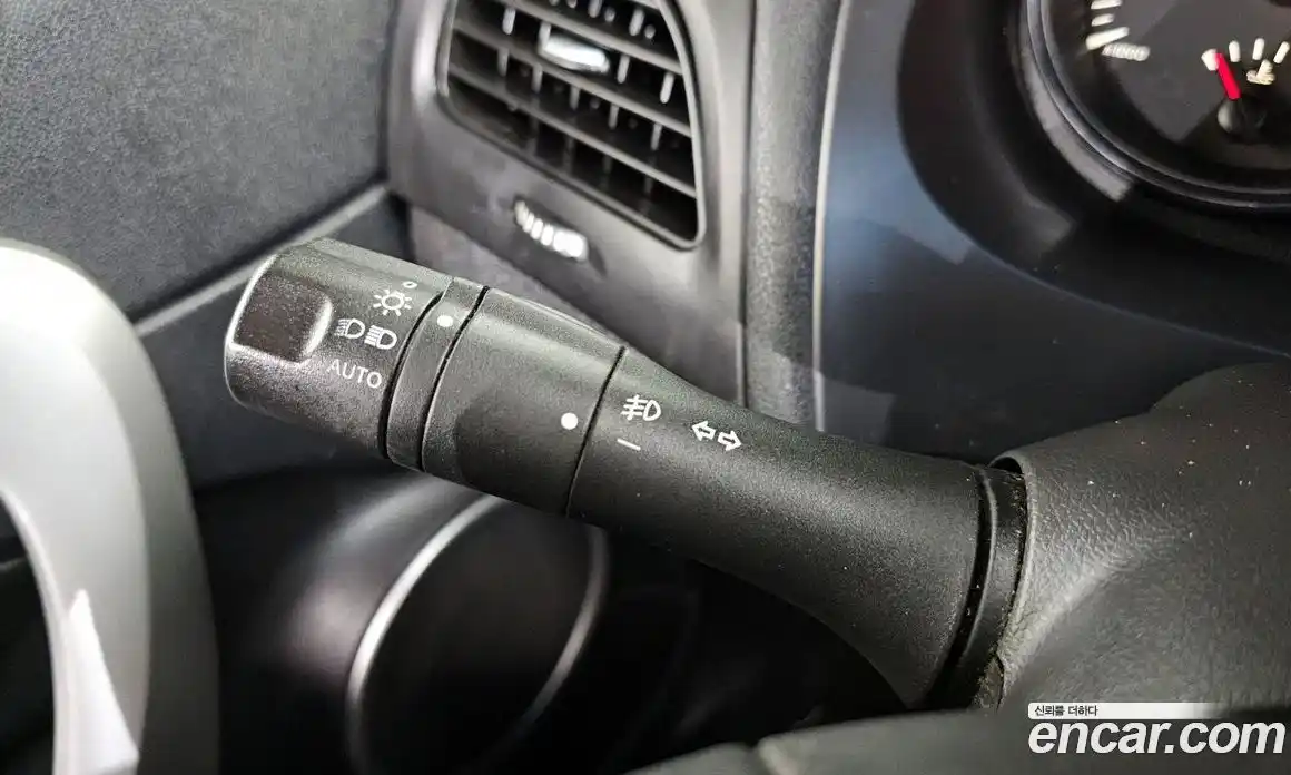 Renault SM3 2011 1.6 Автомат в Москве № 183285, фото 13